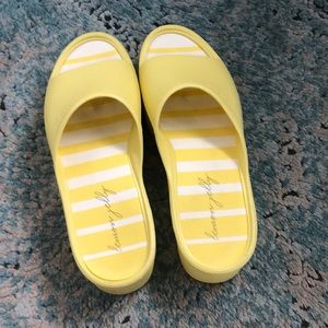Lemon jelly size 10 yellow platform slides